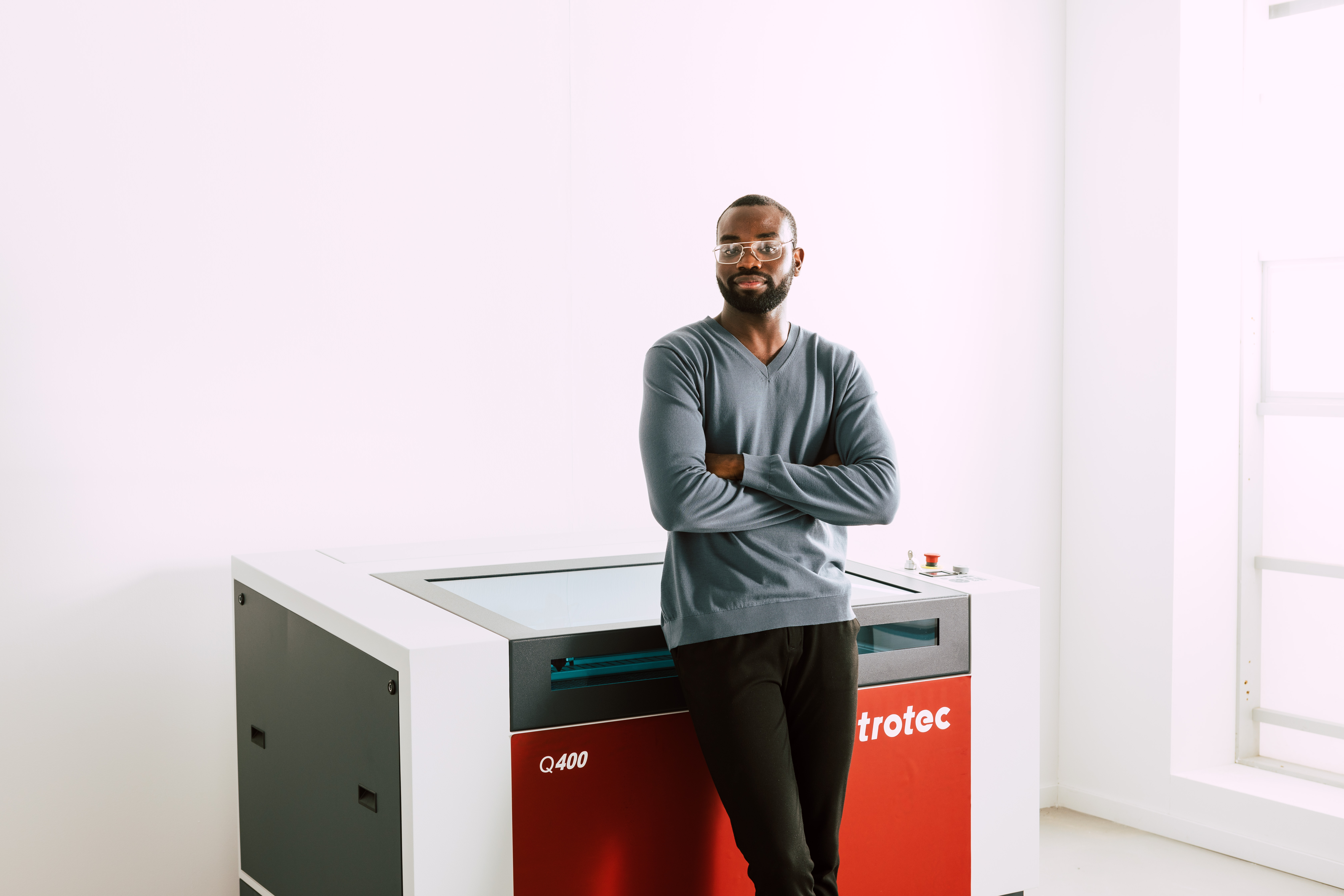 ミドルサイズレーザーカッター：Qシリーズ | トロテックレーザー