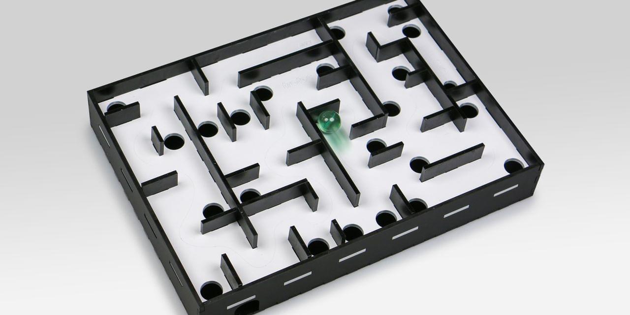 ada-maze-game