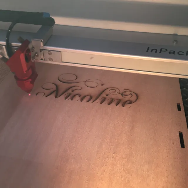 SignShop.Amsterdam laser engraving book box