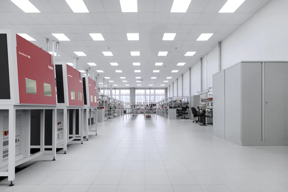Systemy do znakowania laserowego Trotec SpeedMarker w zaawansowanym technologicznie zakładzie produkcyjnym