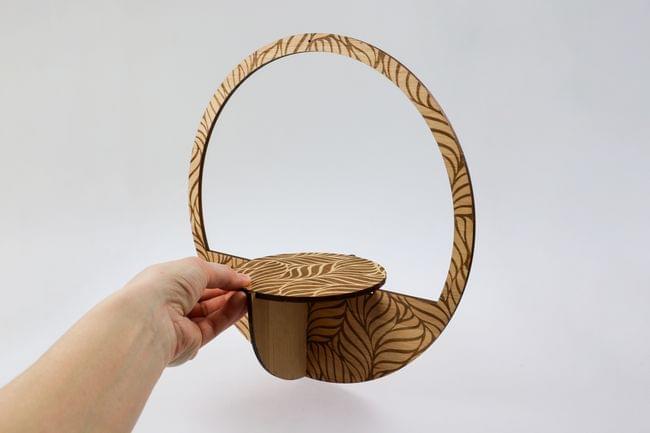 Assemble the wooden flowerswing