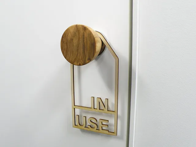 レーザーカッターの手順ボード（隈研吾建築都市設計事務所）