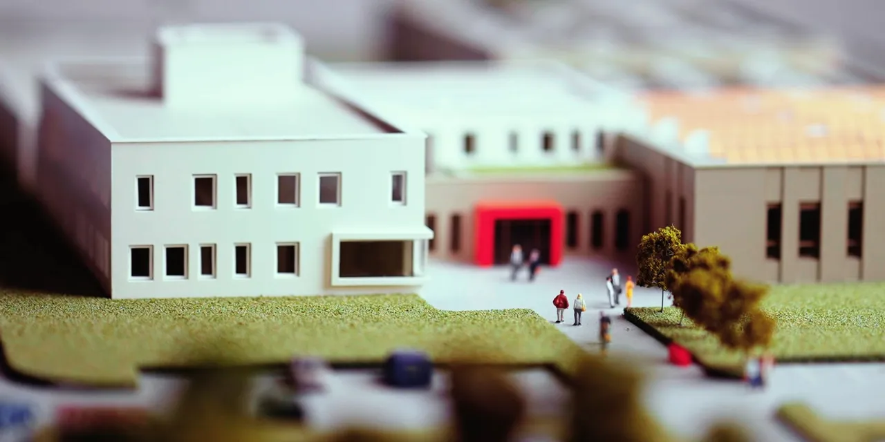 Modèle réduit en 3D découpé au laser du siège de Trotec Laser